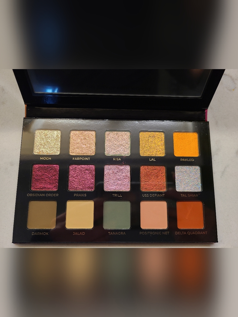 Adept Samaritan Sunset Eyeshadow Palette